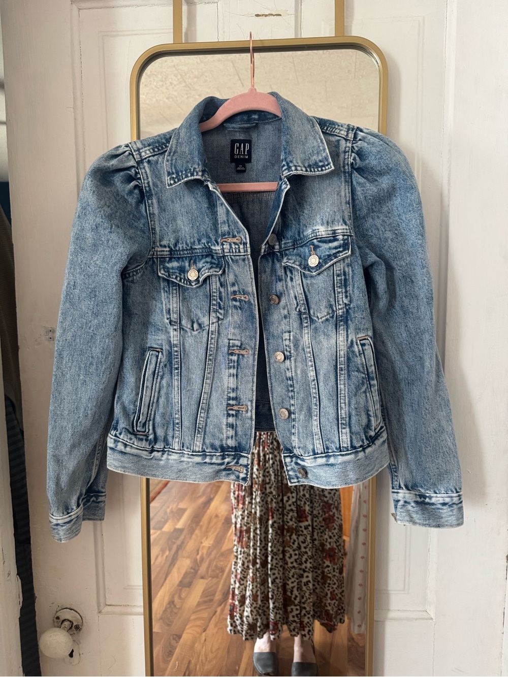 GAP Light Wash Denim Jacket with Puff Shoulders - Soft Blue